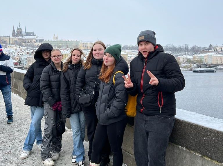 Ohjaajaksi opiskelevat lähtivät Ilmajoelta Erasmus-vaihtoon Brnoon